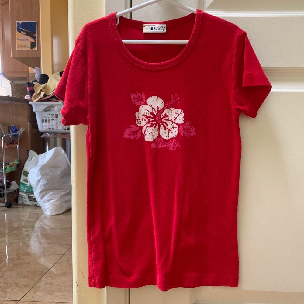 Red short sleeve shirt